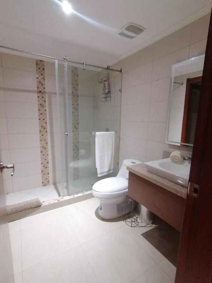 Luxury Suites River Front Гуаякіль Екстер'єр фото