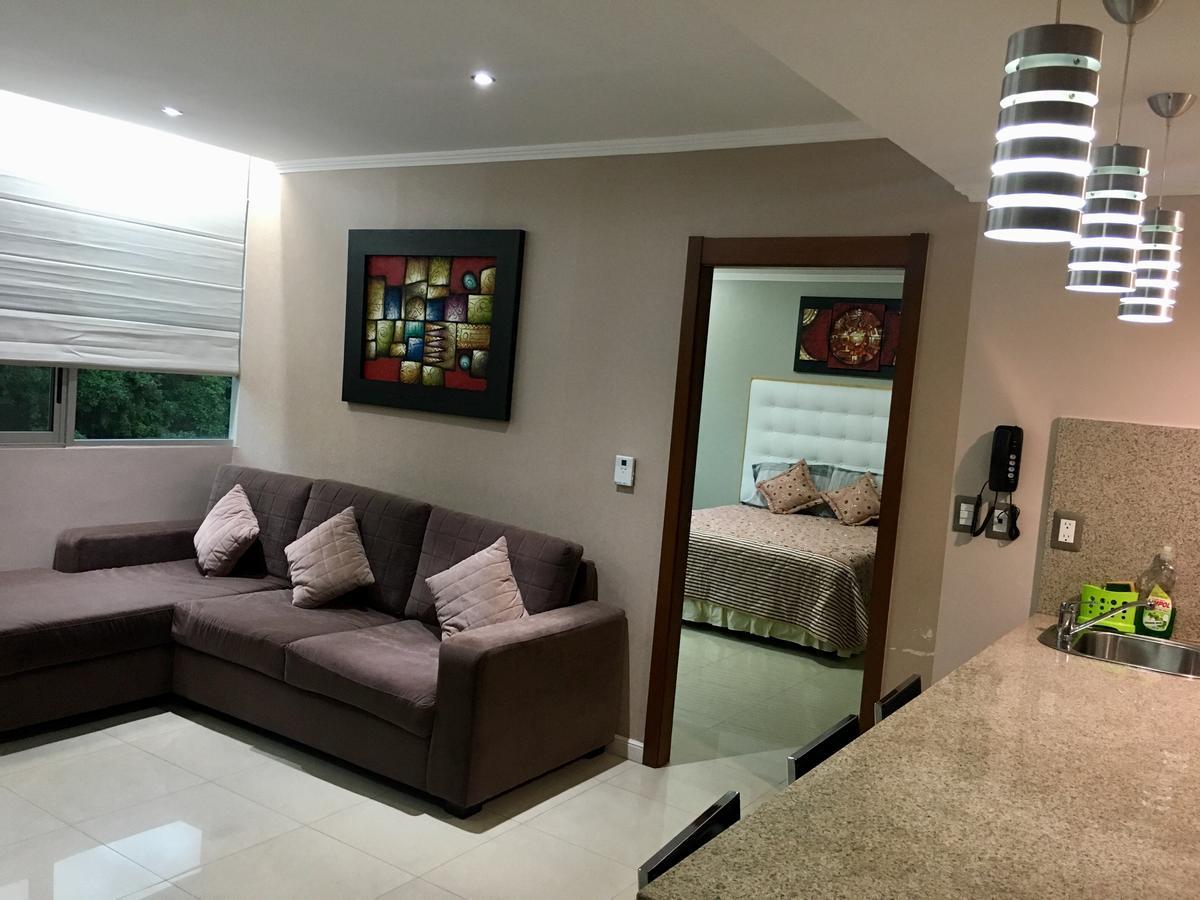 Luxury Suites River Front Гуаякіль Екстер'єр фото
